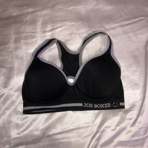 sports bra